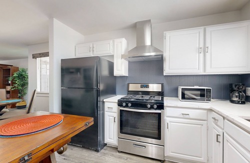 Tanglewood Forest Casa | Cozy home with enclosed backyard and fire pit - Dog-friendly