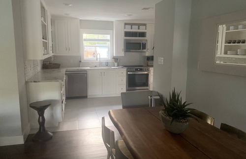 Euless Casa | Cozy home with great access to Dallas and ft worth.