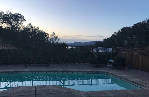 Berryessa Highlands Casa | Cozy Home with Pool - 5 minutes from Lake Berreyssa