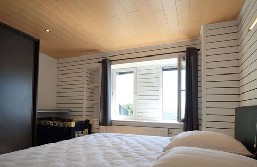 Rochehaut Casa | Cozy home with view and hottub