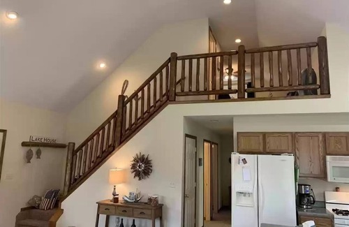 Lake City Casa | Cozy house close to town and the beach