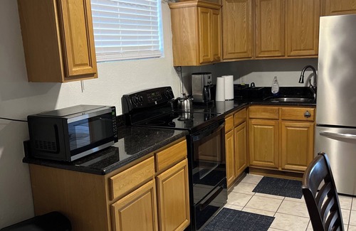 Oak Ridge Casa | Cozy house in charming Orlando with WiFi, AC