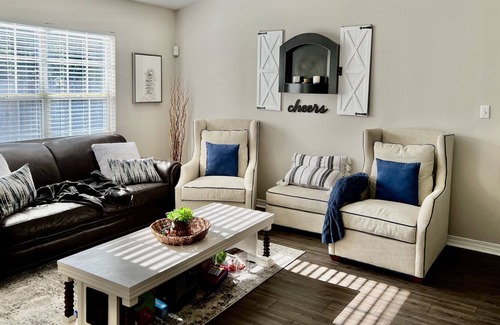 Gulf Breeze Casa | Cozy House in Gulf Breeze,Fl. Near boat ramp. Pensacola Beach and Navarre Beach