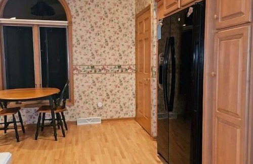 Oshkosh Casa | Cozy house in northwest Oshkosh