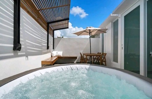 Sabana Abajo Casa | Cozy house on the fun side of PR