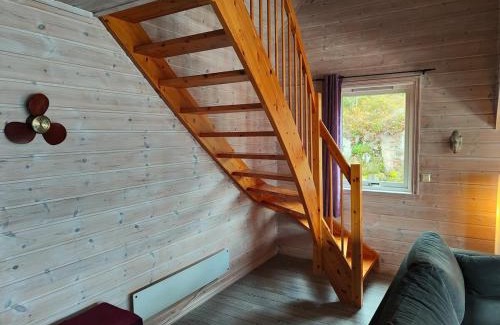 Rolvsnes Casa | cozy house with boat dock, sauna - FJORDTID