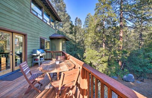 Idyllwild Casa | Cozy Idyllwild Cabin with Decks - Steps from Hiking!