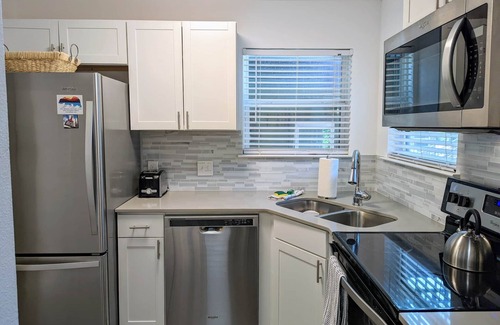 South Lamar Casa | Cozy in Heart of S. Lamar