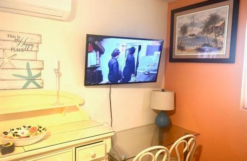 Gulf Gate Estates Apartamento | ~ Cozy In-law Apartment Close to Siesta Key ~