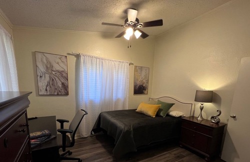 Tifton Casa | Cozy in the cul-de-sac!