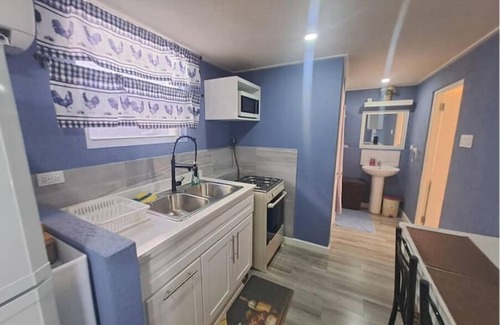 Black Rock Apartamento | Cozy Island Apartment in Bridgetown