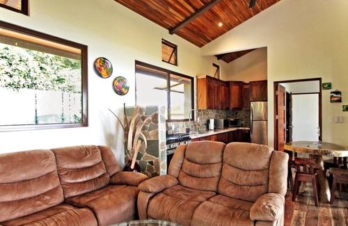 Arenal Villa | Cozy Jungle Hideaway with Lake Views