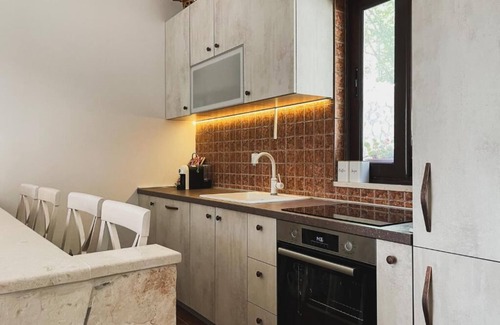 Karuc Casa | Cozy Karuc Home