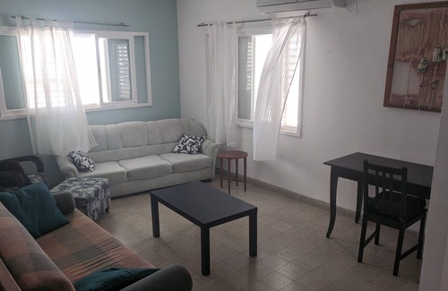 Gesher HaZiv Apartamento | Cozy Kibbutz Apt 5 Minutes From Achziv Beautiful Beach