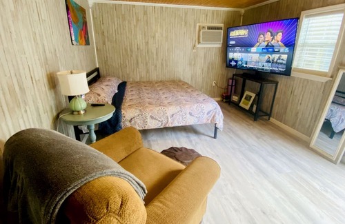 Salem Apartamento | Cozy King Bed Studio #2