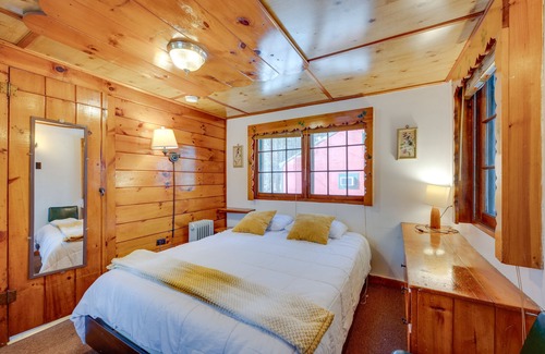 Weirs Beach Apartamento | Cozy Laconia Studio Cabin Near Lake Winnipesaukee!