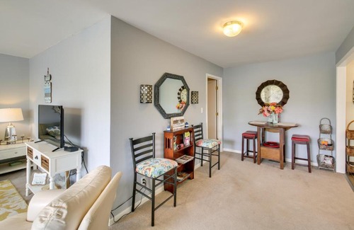 Tanglewood Estates Casa | Cozy Lake Cabin with Dock in Hot Springs Natl Park