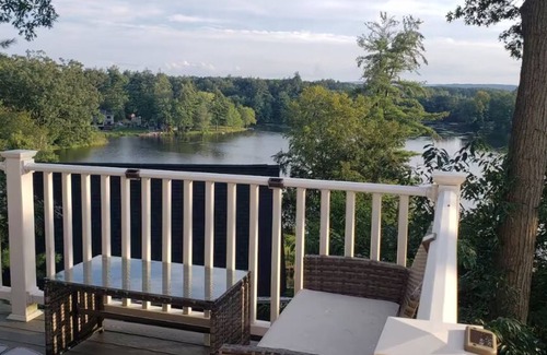 Unionville Casa | Cozy Lake Garda Home-Baby/Kid/Pet Friendly