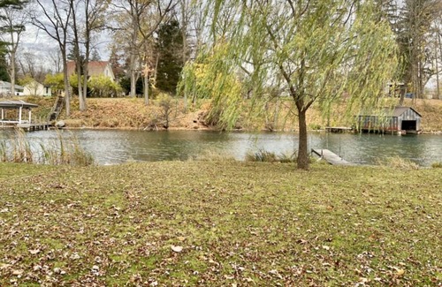 Auburn Casa | Cozy Lake House On Owasco Waterfront