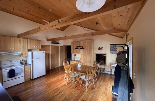 Elcho Cabina | Cozy Lake House