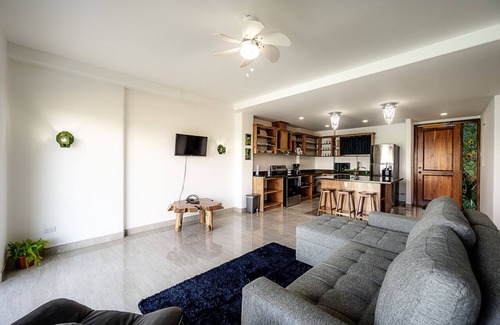 Naranjos Agrios Condominio | Cozy Lake, Volcano and Flora View Condo. Pet-Friendly!