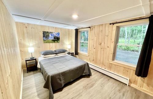 Burnham Casa | Cozy Lakefront Cabin with Porch, Firepit, Kayaks & Sandy Beach Access in Burnham, Maine