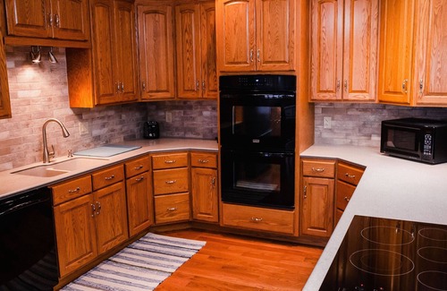 Lake of the Ozarks Casa | Cozy Lakehouse perfect for friends and family!