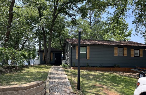 Mineola Cabina | Cozy Lakehouse
