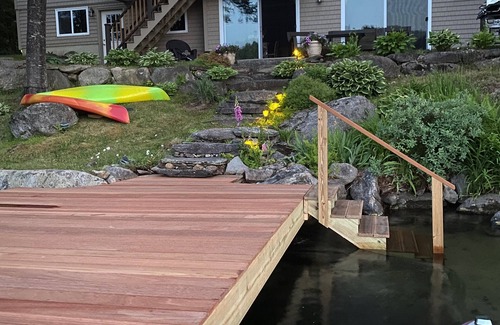 Sunapee Casa | COZY LAKESIDE RETREAT MINUTES FROM MT. SUNAPEE