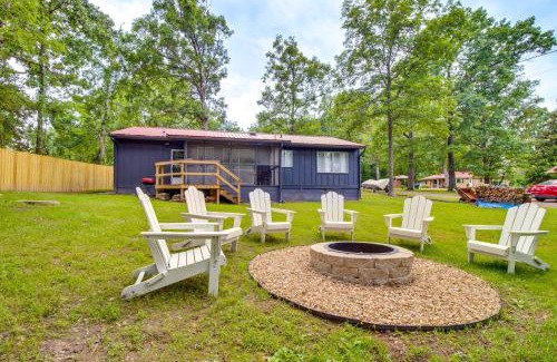 Lakeview Casa | Cozy Lakeview Retreat, Close to Bull Shoals Lake!
