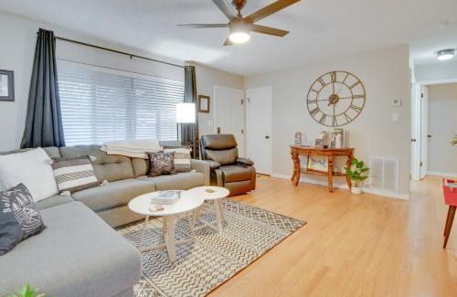 Lakeview Casa | Cozy Lakeview Retreat, Close to Bull Shoals Lake!