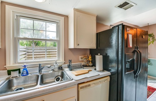 Gainesway Apartamento | Cozy Lexington Townhome ~ 3 Mi to UK Campus!