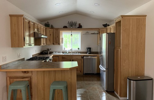 Fishhook Casa | Cozy Little House surrounded by nature and wildlife!