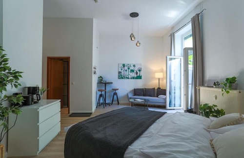 Bad Nauheim Apartamento | Cozy-Livings Altbau mit Terrasse und Küche am Stadtpark