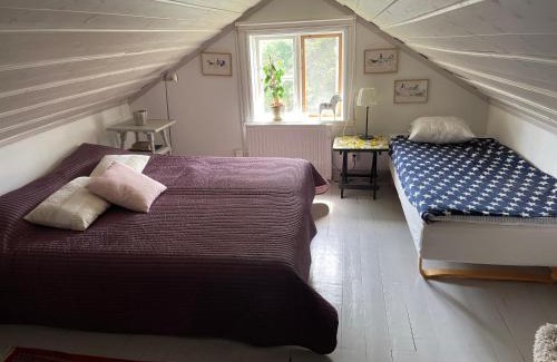 Holo Casa | Cozy lodge at horse farm with lake and sauna