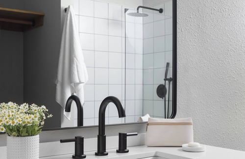 Jackson Hotel | Cozy Lodge w/ Heated Pool & Pet-Friendly Policy at Jackson Hole