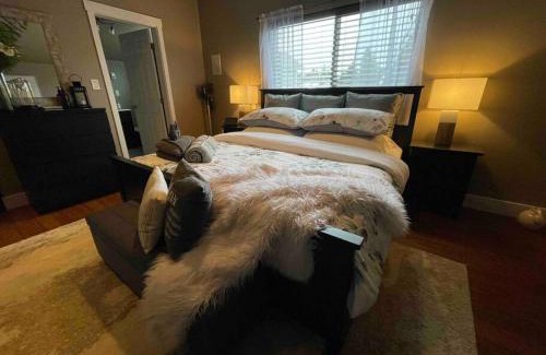 Gibsons Apartamento | Cozy loft in Upper Gibsons