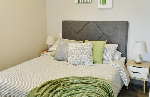 Mata Redonda Cabina | Cozy loft perfect for home office and relax.