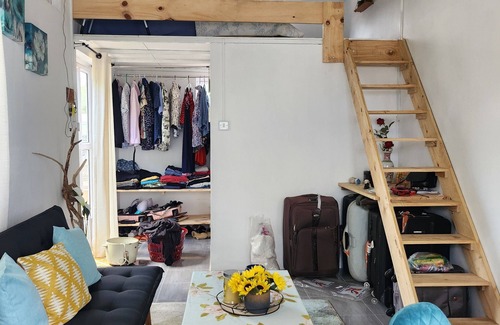 Calebasses Apartamento | Cozy loft "The Nest" nested on a second Floor roof