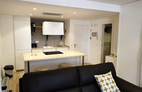 Villanua Apartamento | Loft acogedor con piscina en Villanúa, ideal para 4 personas