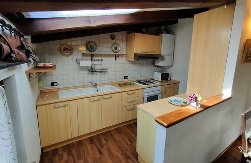 Zona Ca' Granda Apartamento | Cozy loft with private parking 3 minutes from the metro