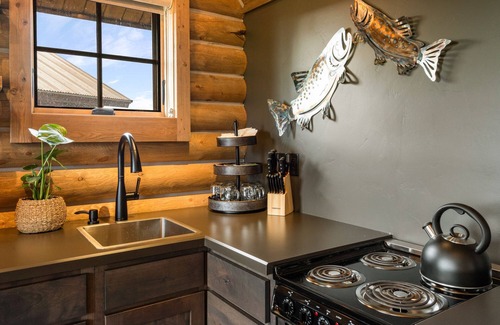Livingston Cabina | Cozy Log Cabin in the Heart of Paradise Valley, Montana