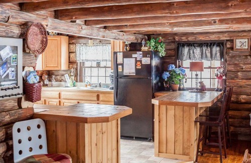 Great Barrington Casa | COSY LOG HOME * chimenea, esquí, follaje de otoño Senderismo, Berkshires *