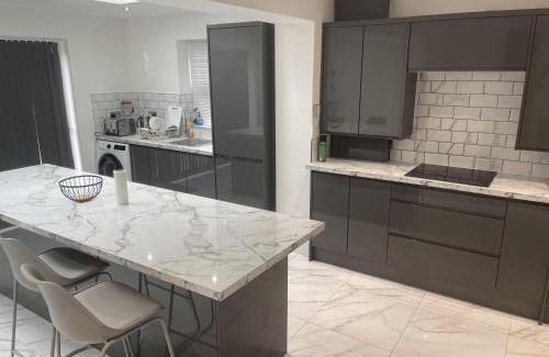 Thamesmead Casa | Cozy London Home with Three Bedrooms