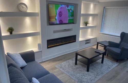Thamesmead Casa | Cozy London Home with Three Bedrooms