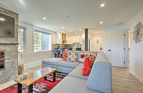 Snowmass Village Condominio | Cozy-Luxe Colorado Condo Next to Base Village