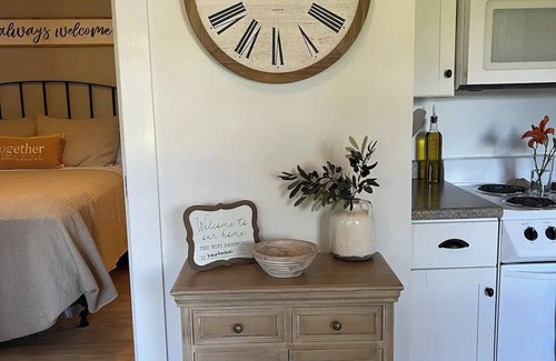 Hampden Cabina | Cozy MaineStay Cottage #1 Hampden/Bangor