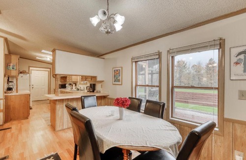 Morrisville Casa | Cozy Maple Grove