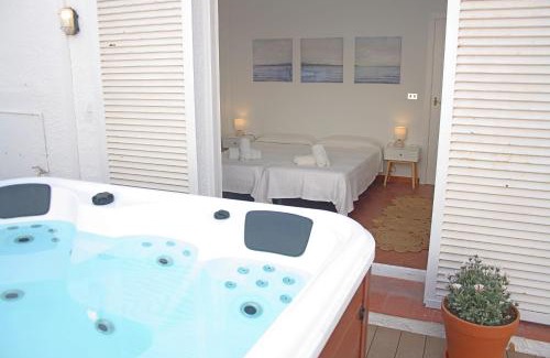 Vilafortuny Casa | Cozy marine & spa villa