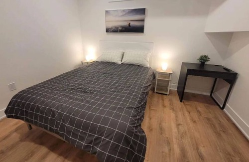 Lakeview Casa | Cozy Master with private bathroom